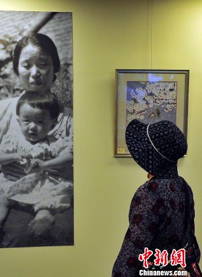 日本歸國遺孤在東京舉行書畫作品展感恩中國