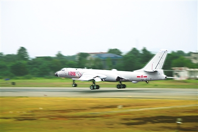 中國空軍演兵西太平洋 三次飛越第一島鏈