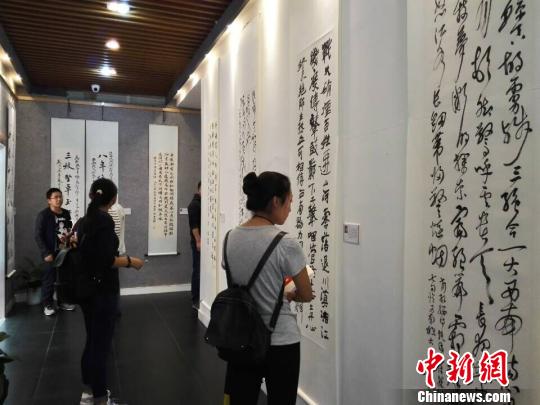 北大等四校舉辦師生書法巡展 弘揚西南聯大精神