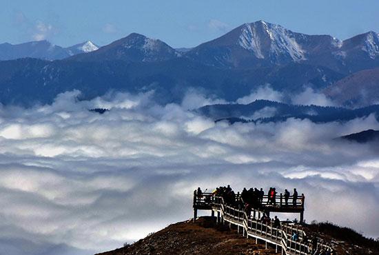 九寨溝、黃龍景區進入最美“色彩旺季”