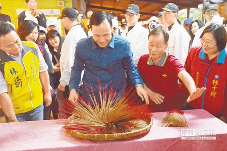 台灣“大選”電視辯論 朱立倫將主攻兩岸與經濟