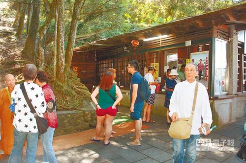 賴清德拋“台獨”説 島內旅遊業者憂觀光情況惡化