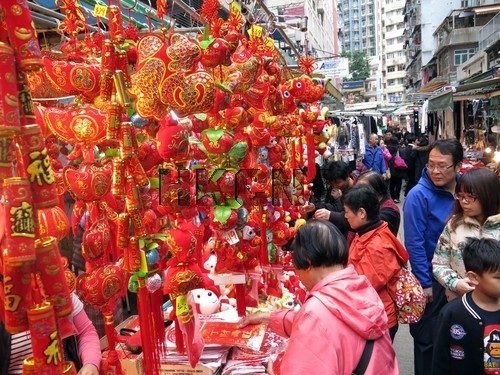 農曆新年前夕 香港年貨市場氣氛濃