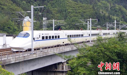 廣西貧困縣開行始發動車 瞄準粵港澳遊客