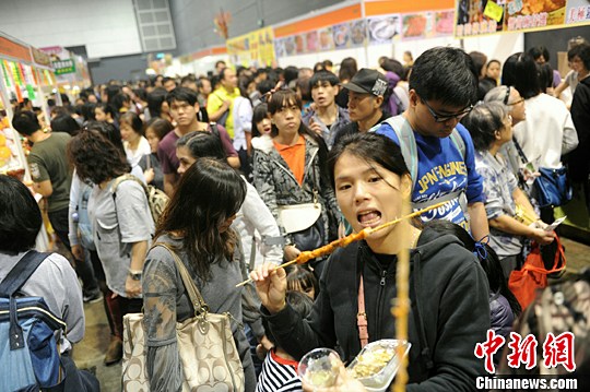 香港舉辦冬日美食節 吸引大批市民及遊客