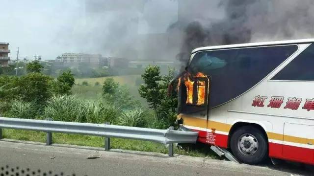 噩耗丨遼寧團遊覽車在台灣起火26人罹難