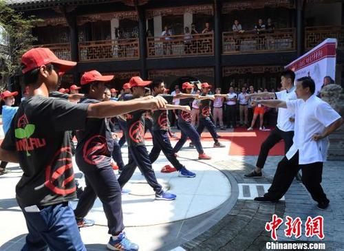 台灣“小岳飛”們的大陸首秀：將忠孝文化傳承下去