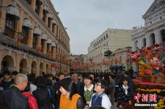 澳門入境旅客連升兩月 內地訪客增加4.7%