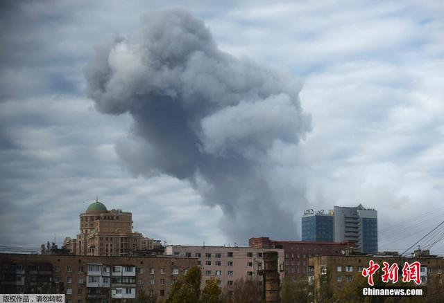 烏東部發生大爆炸 數公里外建築玻璃被震碎(組圖)