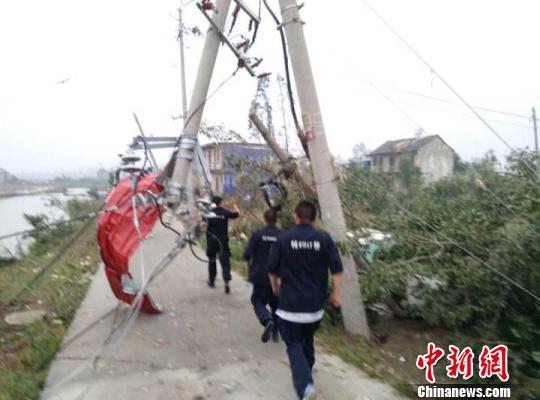 江蘇省委書記羅志軍省長石泰峰已趕赴阜寧現場指導救援