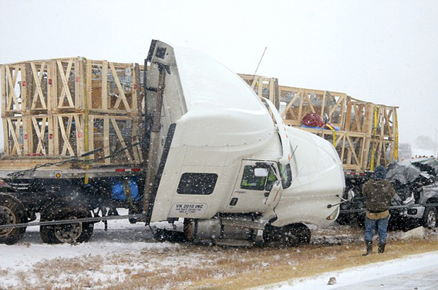 美國遭遇暴風雪襲擊 已造成至少17人死亡(圖)