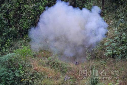 四川一河道清淤發現兩枚炮彈 屬於迫擊炮彈