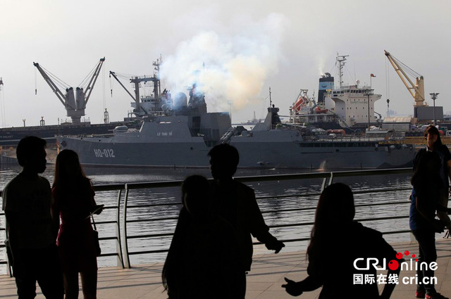 越南最強戰鬥力軍艦首訪菲律賓(圖)