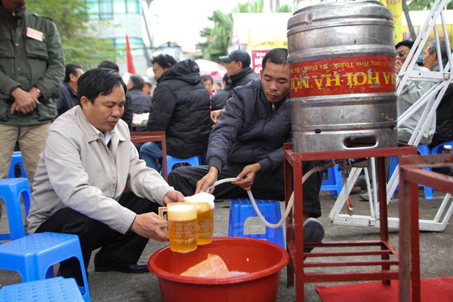 越南舉辦啤酒節 民眾免費開懷暢飲