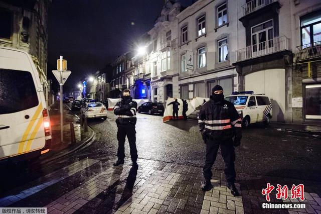 比利時警方執行反恐行動 街頭槍戰擊斃兩嫌犯