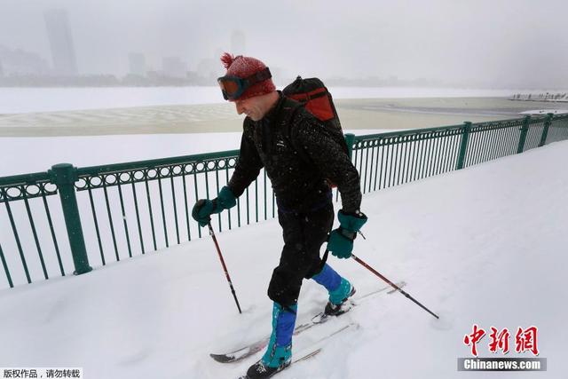 美國大雪過後民眾自娛自樂嗨翻天