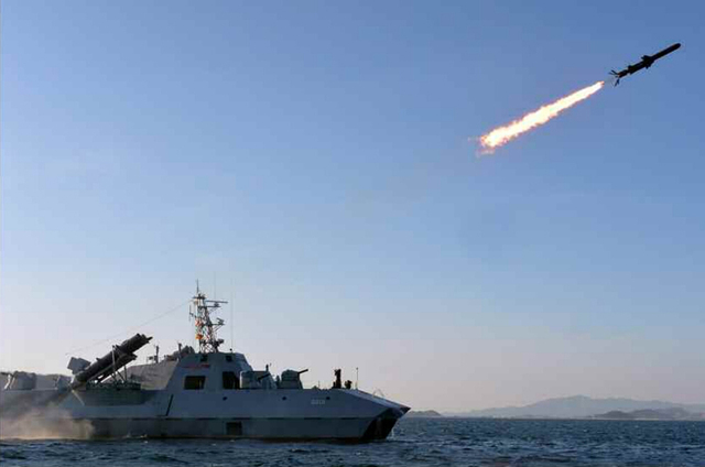 金正恩觀看新型反艦火箭發射試驗 要求研製智慧武器