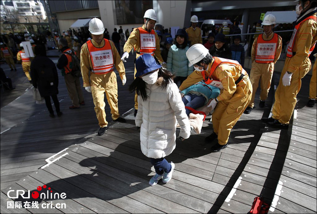 日本舉行地震逃生演練 紀念3.11大地震4週年