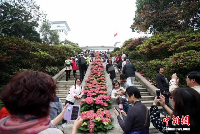 香港禮賓府開放日 民眾賞花遊園