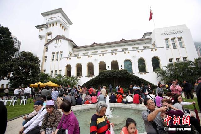 香港禮賓府開放日 民眾賞花遊園