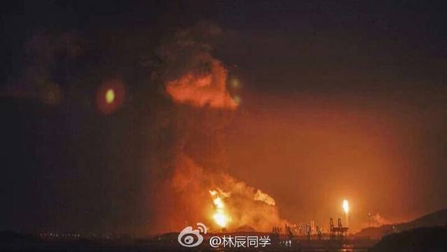 網曝福建古雷PX化工廠爆炸 暫無人員傷亡報告