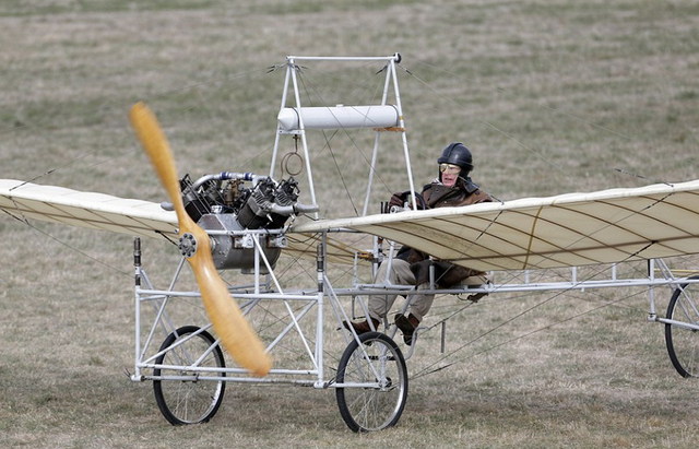 新西蘭航空展老式戰機意外墜毀