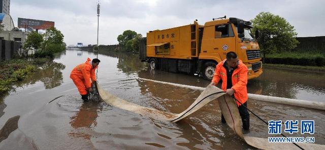 長沙暴雨襲城 多處出現嚴重內澇