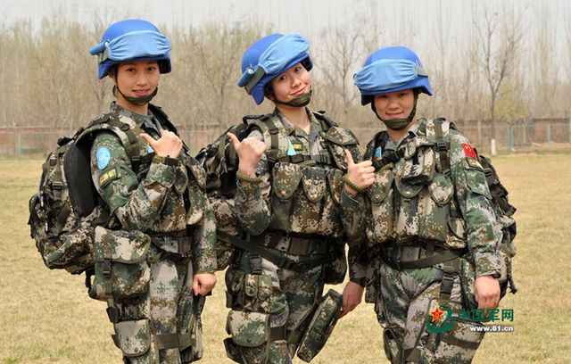 軍媒發中國首支維和步兵營女兵個人照