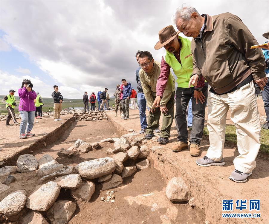 新疆溫泉縣發現青銅時代大型聚落遺址