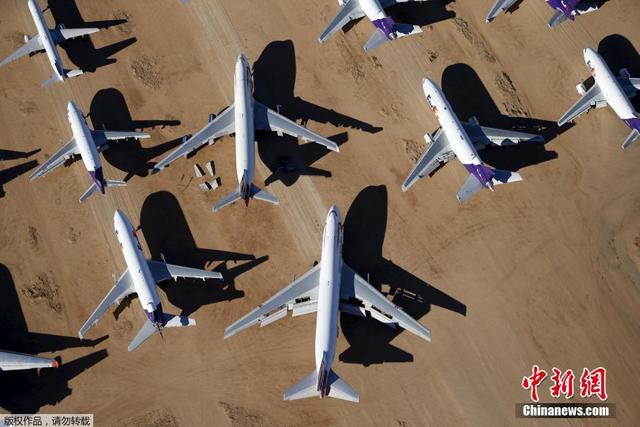 探訪美國加州的飛機墳場 含中國航空公司的老舊客機