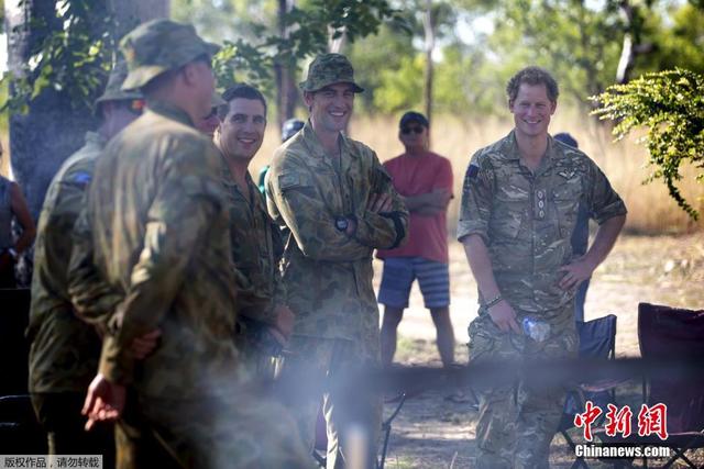 英國哈裏王子參加澳大利亞國防軍培訓