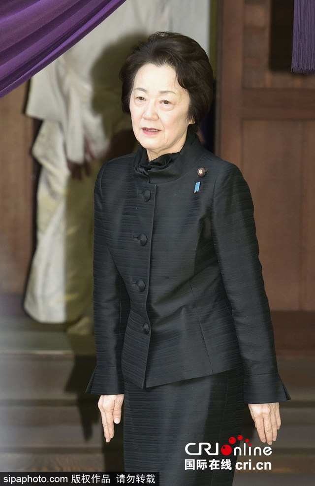 日本女性閣僚參拜靖國神社 係第三屆安倍內閣第一人