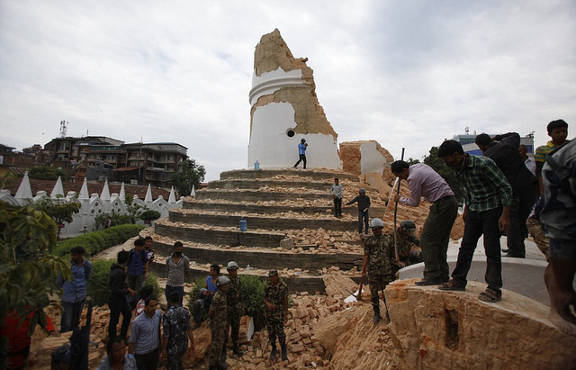 尼泊爾大量古跡在地震中被毀 畫面觸目驚心