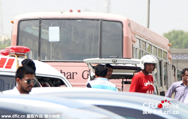 巴基斯坦公交車遭持槍分子襲擊 至少43人死亡