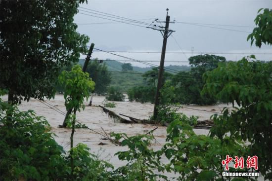 湖北遭暴雨襲擊61.71萬人受災 3人失蹤1人死亡