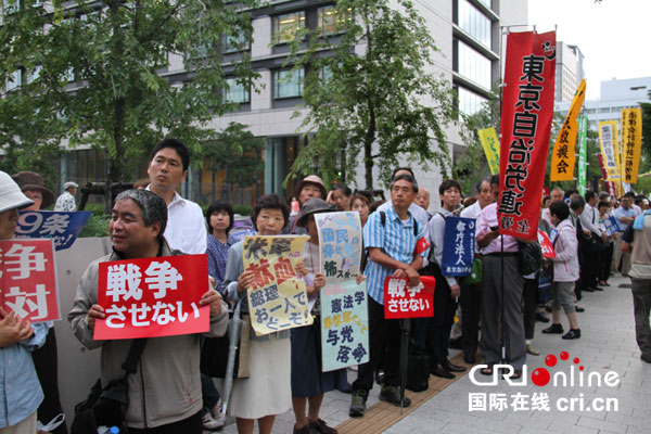 安保法案不得民心 日本市民連日在國會周圍舉行集會