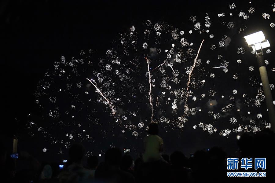 台北：大稻埕音樂煙花迎接浪漫七夕