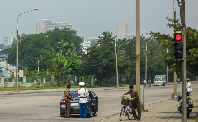 外國小夥用鏡頭記錄難得一見的朝鮮