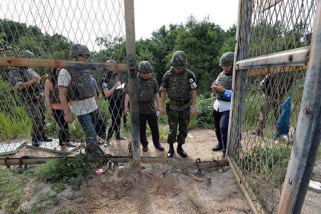 韓軍人在朝韓非軍事區被地雷炸傷現場曝光