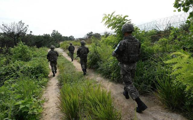 韓軍人在朝韓非軍事區被地雷炸傷現場曝光