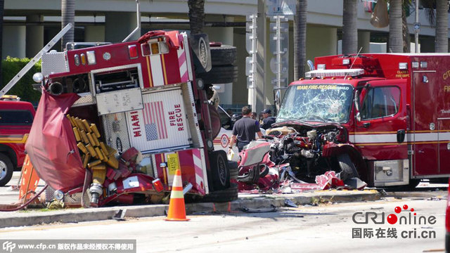 美國邁阿密兩輛消防車相撞致12人受傷