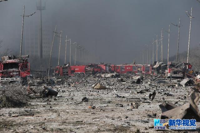 天津濱海爆炸事故核心現場直擊 消防車損毀嚴重