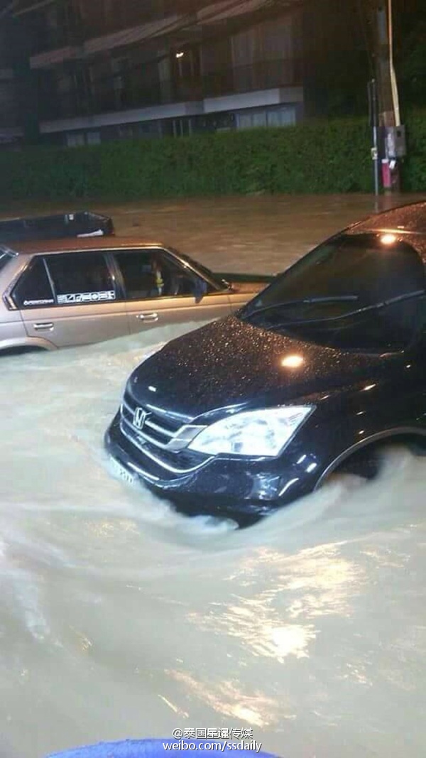 颱風暴雨過境泰國 芭提雅城內澇嚴重