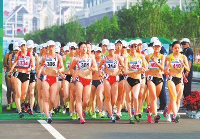 【頭條列表】四年耕耘津門怒放 女子 20公里競走河南團體奪金