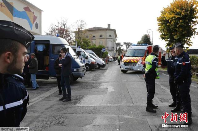 法國發生33年來最嚴重車禍 導致數十人死亡