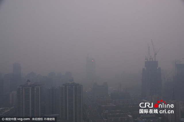 北京再次遭遇持續多日霧霾天氣