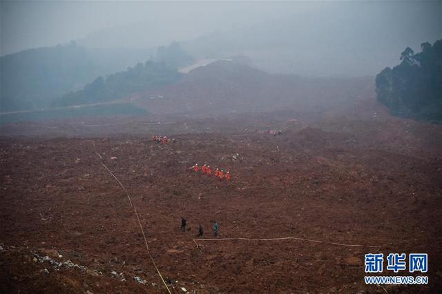 深圳山體滑坡航拍現場