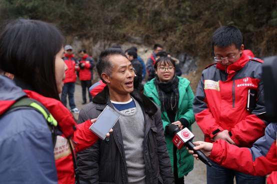 “網絡媒體走轉改” 脫貧攻堅 我們在路上