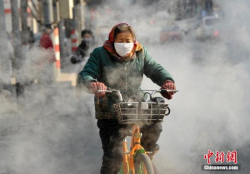 “霸王級”寒潮來襲多地大雪紛飛 棉褲預警地圖出爐