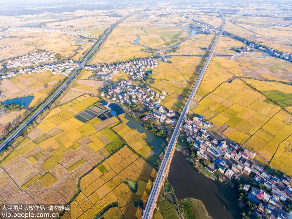 九景衢鐵路即將通車 途徑廬山、鄱陽湖、景德鎮、婺源多景點